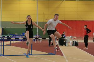 Viktoria Willhuber beim STLV Indoor ONE 2015 über 50m Hürden